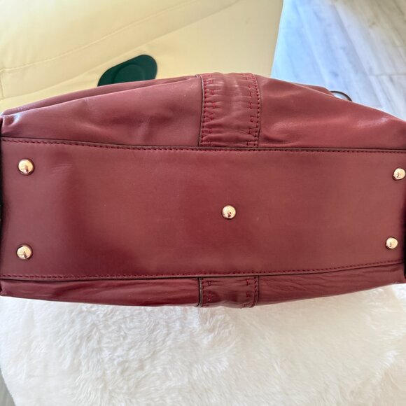 Authentic Yves Saint Lauren Soft Leather Shoulder Bag - Picture 7 of 14